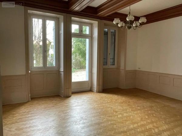 Location - Appartement Dole 39100 4 pièces 150 m 2