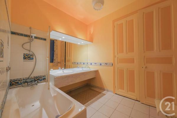 Appartement T3 à vendre  3 pièces - 127,20 m 2   BARNEVILLE CARTERET  - 50