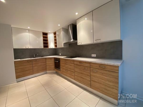 3%.COM Très beau Duplex style LOFT Hochfelden (67270)