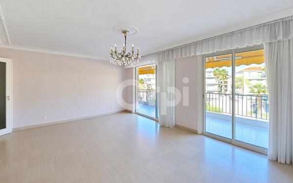 Appartement à vendre    3 pièces • 94,06 m2 Juan-les-Pins - Antibes
