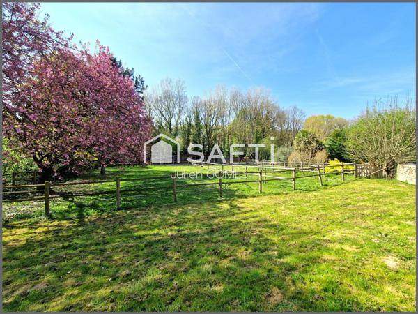 "Amoureux des chevaux, cette propriété est faite pour vous."