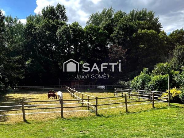 "Amoureux des chevaux, cette propriété est faite pour vous."