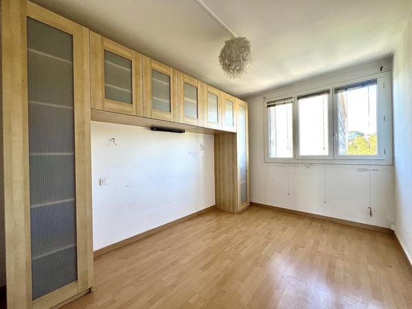 Marseille (13013) 13013 MARSEILLE / La Rose - Résidence LA SAUVAGINE - Appartement 5 pièces 78m2, balcon et cave.