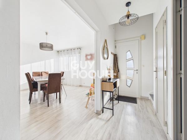 MAISON À VENDRE DE 5 PIÈCES DE 110,00 M²