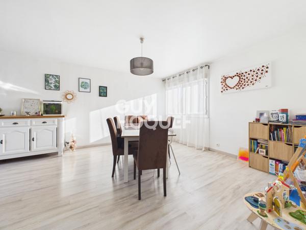 MAISON À VENDRE DE 5 PIÈCES DE 110,00 M²