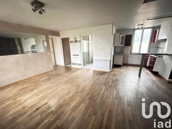 Appartement à vendre 3 pièces 68 m² Saint-Denis-de-l'Hôtel