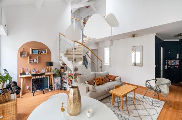 NOGENT-SUR-MARNE - 94130 - VILLAGE - APPARTEMENT FAMILIAL - ETAGE 3/3 - ASCENSEUR - BALCON - PARKING - CAVE PRIVATIVE