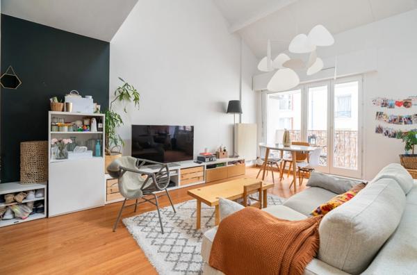 NOGENT-SUR-MARNE - 94130 - VILLAGE - APPARTEMENT FAMILIAL - ETAGE 3/3 - ASCENSEUR - BALCON - PARKING - CAVE PRIVATIVE