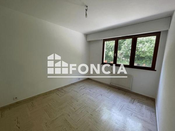 Location Appartement 4 pièces 95.7 m² - 28 AVENUE NOTRE DAME DES ANGES Le Cannet 06110