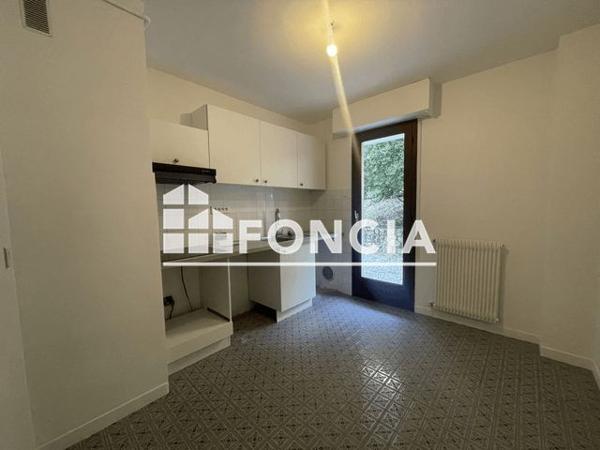 Location Appartement 4 pièces 95.7 m² - 28 AVENUE NOTRE DAME DES ANGES Le Cannet 06110