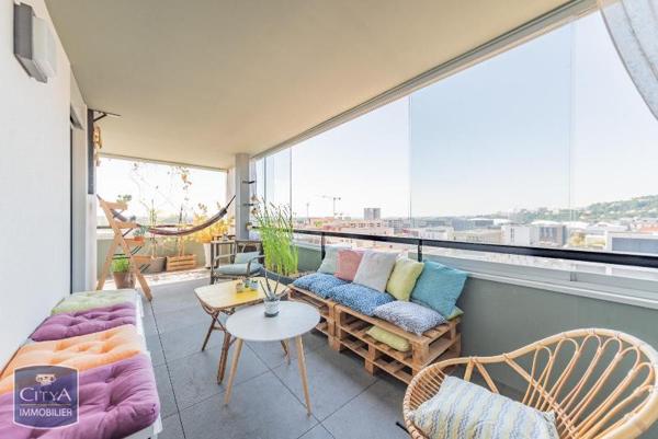 Appartement à louer 5 pièces 119.49m²