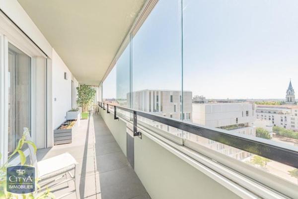 Appartement à louer 5 pièces 119.49m²