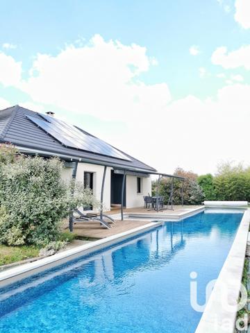 Maison 6 pièces de 132 m² à Malemort (19360)