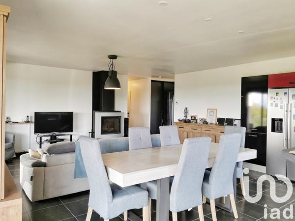 Maison 6 pièces de 132 m² à Malemort (19360)