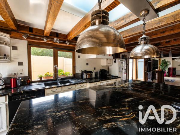 Maison à vendre 8 pièces 240 m² Aiglemont