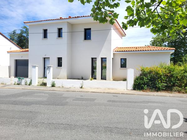 Maison à vendre 5 pièces 123 m² Bouguenais