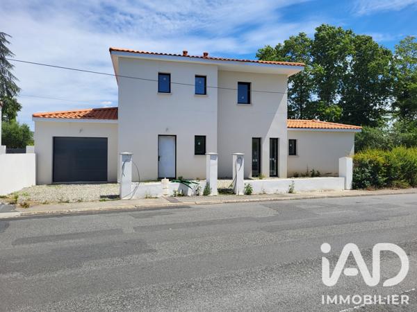 Maison à vendre 5 pièces 123 m² Bouguenais