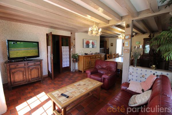 Vente
                Maison160 m² - 6 Pièces -
                    SAINT JEAN LE BLANC (45650)