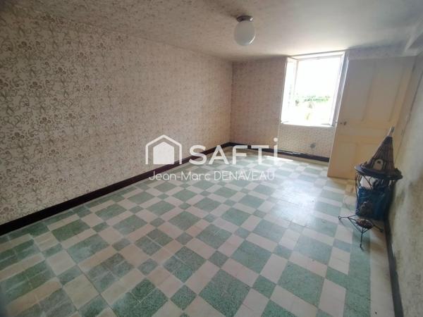 Ancienne à finir de restaurer