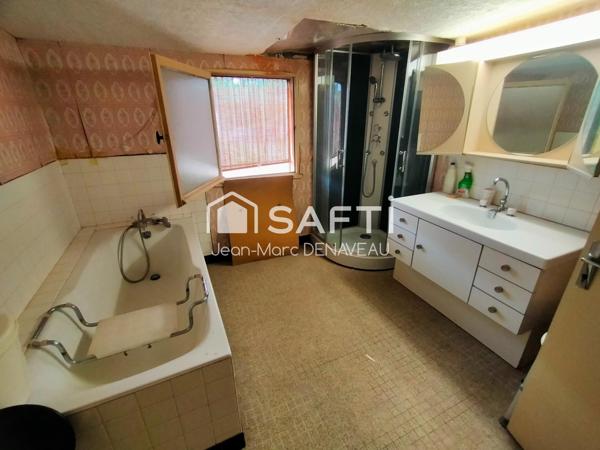 Ancienne à finir de restaurer