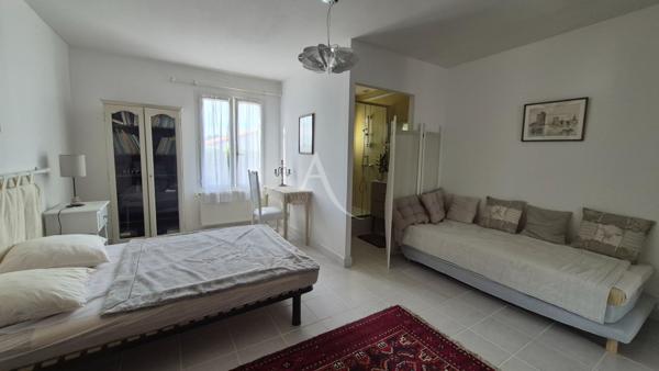 Maison contemporaine de 247 m² sur son terrain clos de 2 000m² au calme