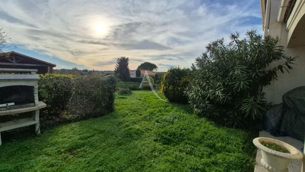 Maison contemporaine de 247 m² sur son terrain clos de 2 000m² au calme