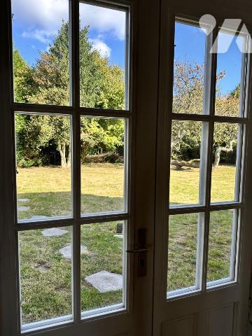 MT ST AIGNAN Village. Maison de caractère 3ch. Beau terrain.