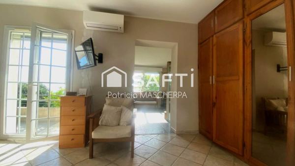 Coup de coeur !Trés belle villa vue mer avec piscine au calme et à 10mn du centre de vie de Borgo