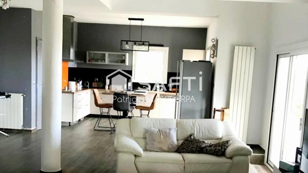 Coup de coeur !Trés belle villa vue mer avec piscine au calme et à 10mn du centre de vie de Borgo