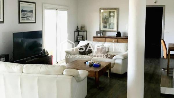 Coup de coeur !Trés belle villa vue mer avec piscine au calme et à 10mn du centre de vie de Borgo