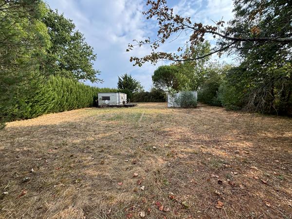Terrain de loisirs de 1 019 m² - Environnement privilégié à Saint-Georges-d'Oléron