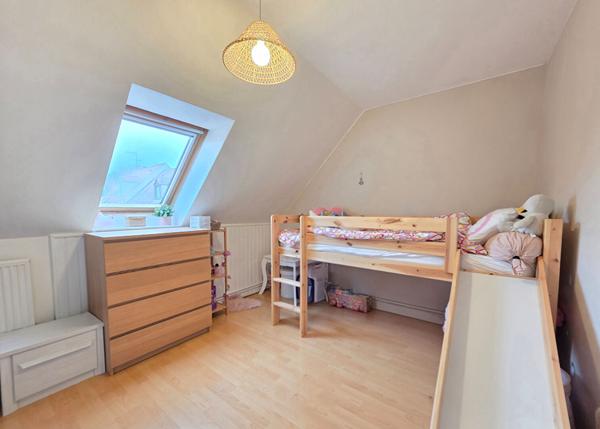 Maison familiale 3 chambres avec jardin et garage - Secteur calme proche commodités