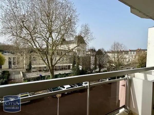 Appartement à louer 2 pièces 45.77m²