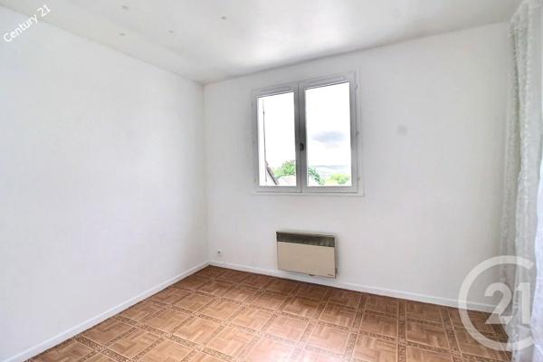 Maison à vendre  6 pièces - 105,15 m 2   CHATEAU THIERRY  - 02