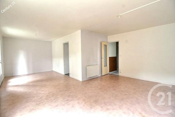 Maison à vendre  6 pièces - 105,15 m 2   CHATEAU THIERRY  - 02