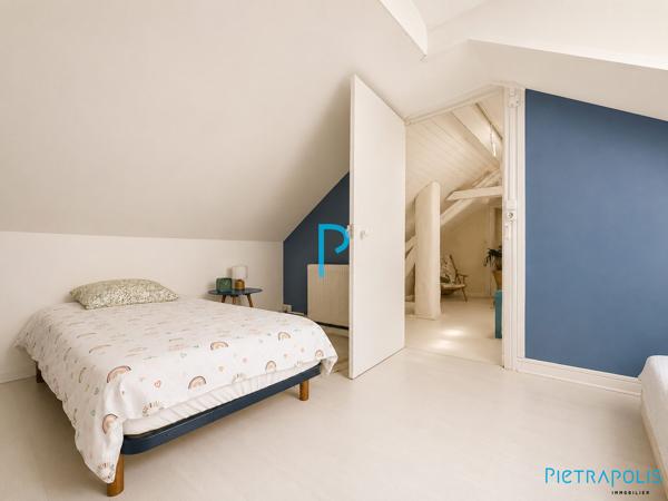 Tarare centre – Maison familiale 4 chambres avec garage, véranda et extérieur