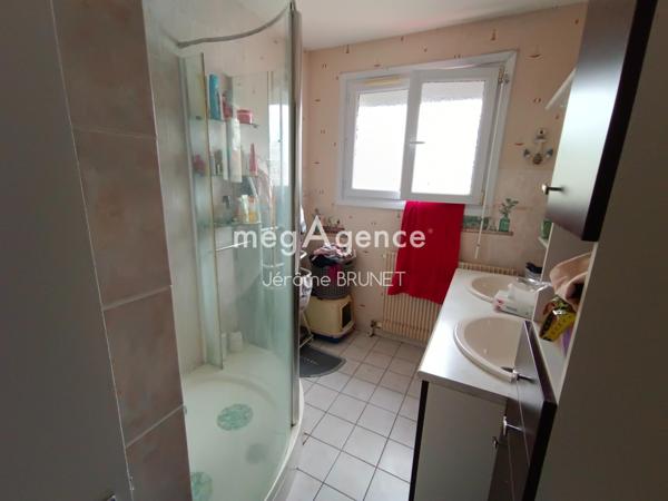 Maison à LUCON, 85400 - 5 pièces 141m²