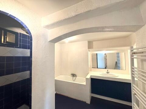 Sainte-Maxime centre ville- bureaux professions libérales 109m2