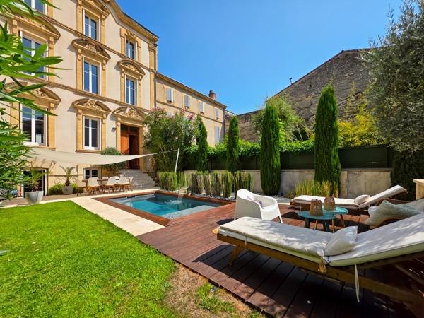 Maison 9 pièces - 235 m²