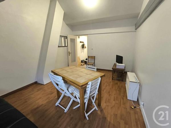 Immeuble à vendre  1000 m 2   BOULOGNE SUR MER  - 62