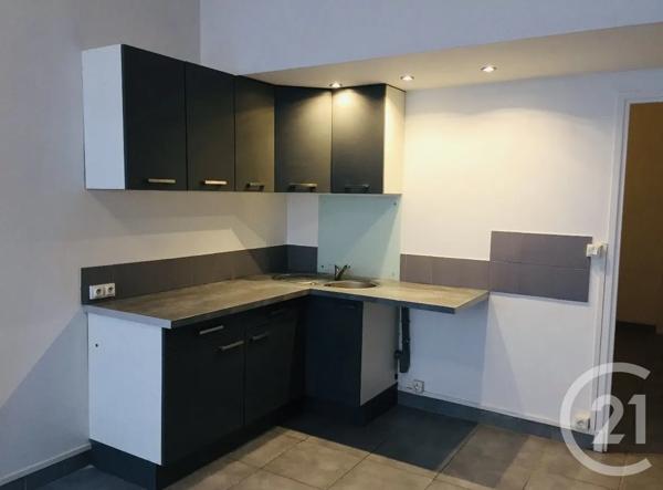 Immeuble à vendre  1000 m 2   BOULOGNE SUR MER  - 62