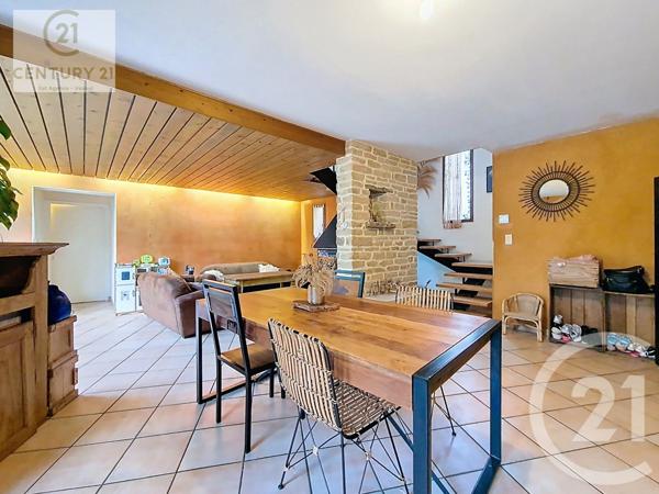 Maison à vendre  7 pièces - 163,70 m2 PORT SUR SAONE - 70