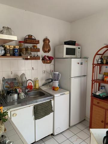 BEAU F1 TRES PROCHE DU CENTRE