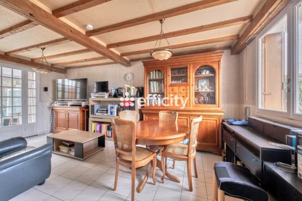 Maison 3 pièces - 90 m²