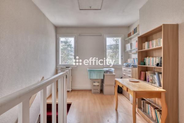 Maison 3 pièces - 90 m²