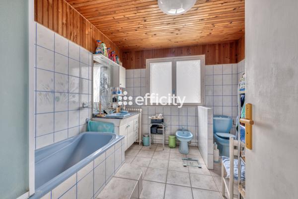 Maison 3 pièces - 90 m²