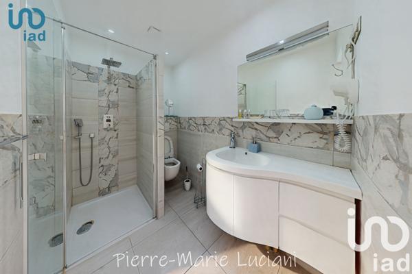 Maison à vendre 5 pièces 200 m² Cucuron