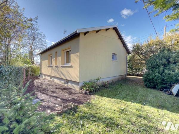 NEUVILLE SUR SAONE centre Maison T5 98m² 570m² terrain 