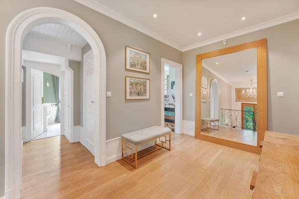 Vente Maison de luxe Divonne-les-Bains 8 Pièces 350 m²