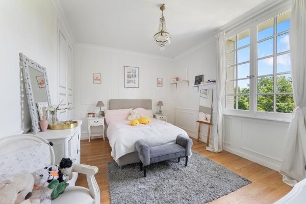 Vente Maison de luxe Divonne-les-Bains 8 Pièces 350 m²